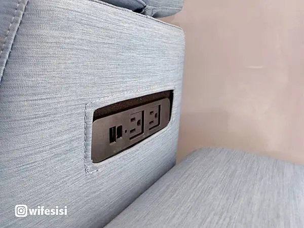 USB 與 110V 插座配置,滿足現代居家充電需求