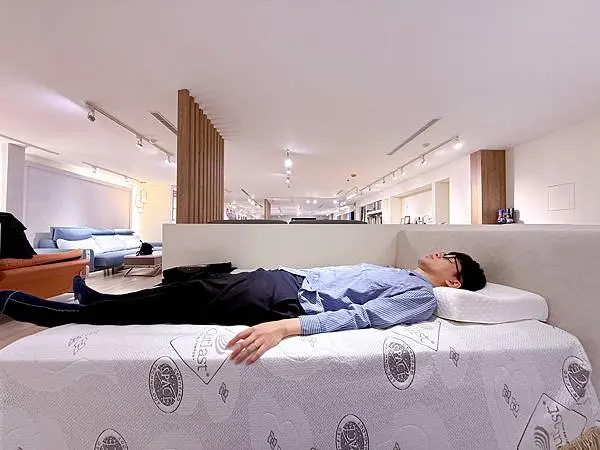 愛加沙發|羅杰斯獨立筒床墊實際躺臥