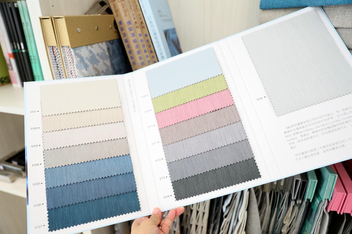 涼感布沙發材質現場觸摸體驗